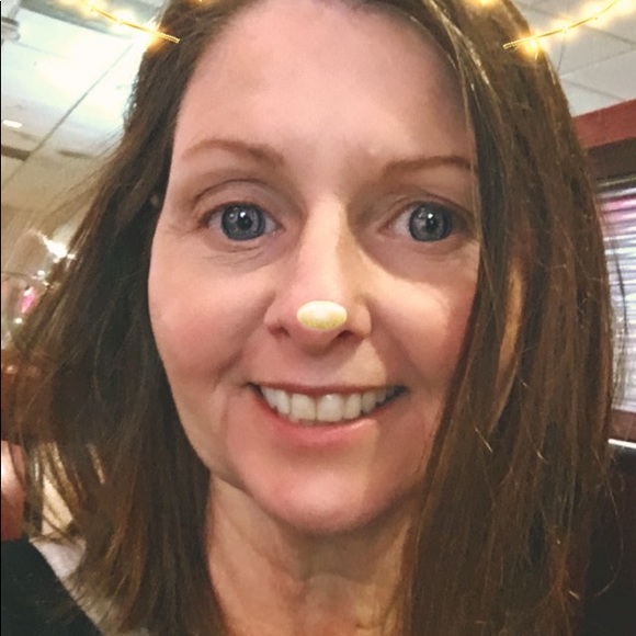 Meet your Posher, Colette - Picture 3 of 3